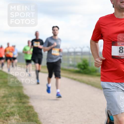 14.09.2025 - Airport Race Dr. Thomas Lammeyer http://msf.ph/oto/8875329 14.09.2025 12:20:09 Laufen 82 meine-sportfotos.de