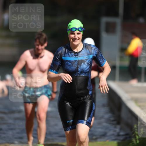 14.09.2025 - Stadtparktriathlon Michael Strokosch http://msf.ph/oto/8875356 14.09.2025 12:54:53 Schwimmen 1435, 1437, 1454, 1481, 1493, 1501 meine-sportfotos.de