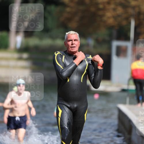 14.09.2025 - Stadtparktriathlon Michael Strokosch http://msf.ph/oto/8875394 14.09.2025 12:55:07 Schwimmen 1477, 1481, 1487, 1489, 1490, 1505 meine-sportfotos.de
