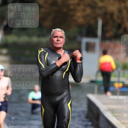14.09.2025 - Stadtparktriathlon Michael Strokosch http://msf.ph/oto/8875399 14.09.2025 12:55:08 Schwimmen 1477, 1483, 1487, 1489, 1490, 1505 meine-sportfotos.de