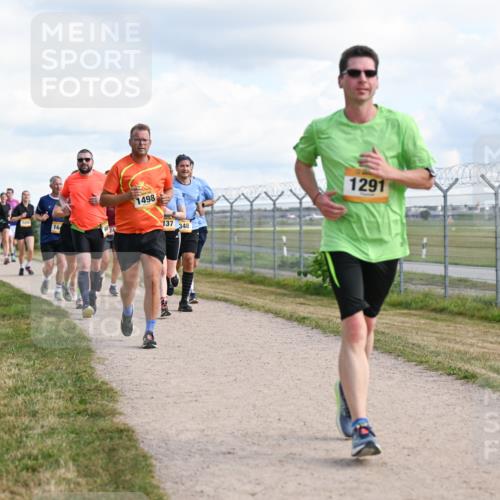 14.09.2025 - Airport Race Dr. Thomas Lammeyer http://msf.ph/oto/8875401 14.09.2025 12:20:13 Laufen 16, 1498, 137, 348, 1291 meine-sportfotos.de