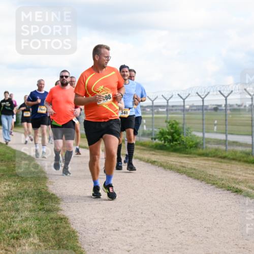 14.09.2025 - Airport Race Dr. Thomas Lammeyer http://msf.ph/oto/8875422 14.09.2025 12:20:14 Laufen 164, 98, 348 meine-sportfotos.de