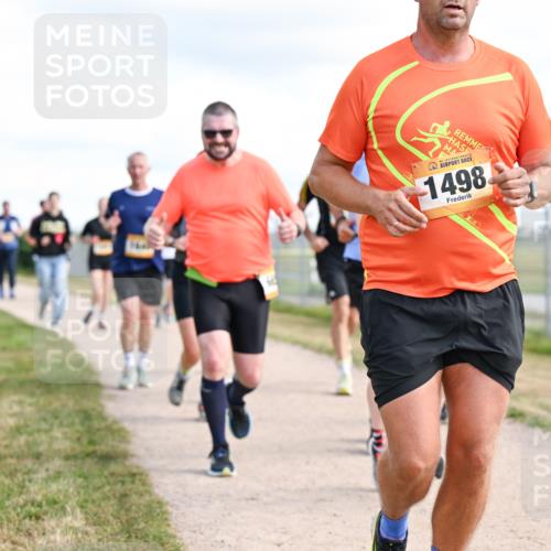 14.09.2025 - Airport Race Dr. Thomas Lammeyer http://msf.ph/oto/8875442 14.09.2025 12:20:16 Laufen 1498 meine-sportfotos.de