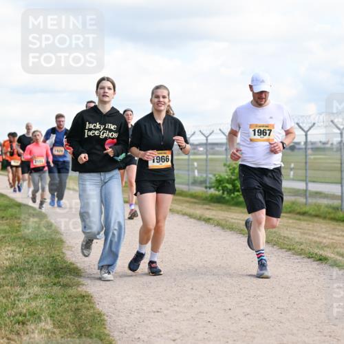 14.09.2025 - Airport Race Dr. Thomas Lammeyer http://msf.ph/oto/8875502 14.09.2025 12:20:20 Laufen 2102, 1920, 1966, 1967 meine-sportfotos.de
