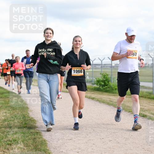 14.09.2025 - Airport Race Dr. Thomas Lammeyer http://msf.ph/oto/8875506 14.09.2025 12:20:20 Laufen 2102, 1966 meine-sportfotos.de