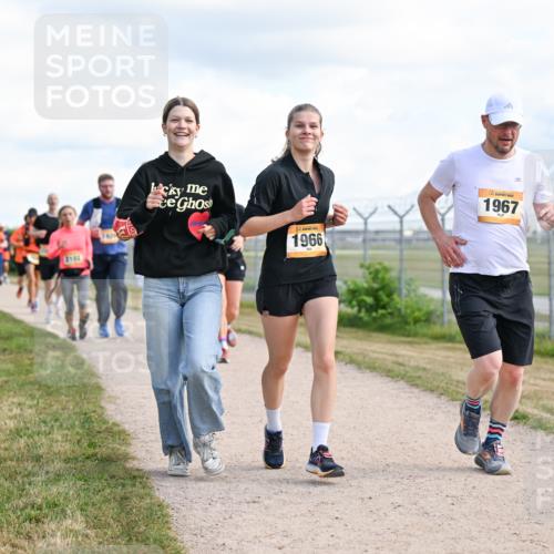 14.09.2025 - Airport Race Dr. Thomas Lammeyer http://msf.ph/oto/8875509 14.09.2025 12:20:21 Laufen 2102, 1966, 1967 meine-sportfotos.de