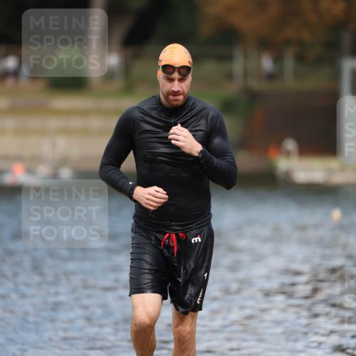 14.09.2025 - Stadtparktriathlon Michael Strokosch http://msf.ph/oto/8875513 14.09.2025 13:02:30 Schwimmen 1475 meine-sportfotos.de