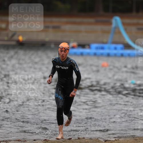 14.09.2025 - Stadtparktriathlon Michael Strokosch http://msf.ph/oto/8875686 14.09.2025 13:08:45 Schwimmen 1526 meine-sportfotos.de