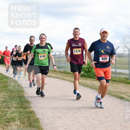 14.09.2025 - Airport Race Dr. Thomas Lammeyer http://msf.ph/oto/8875716 14.09.2025 12:20:32 Laufen 4182, 1378, 899 meine-sportfotos.de