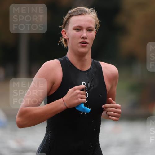14.09.2025 - Stadtparktriathlon Michael Strokosch http://msf.ph/oto/8875817 14.09.2025 13:09:51 Schwimmen 1538 meine-sportfotos.de
