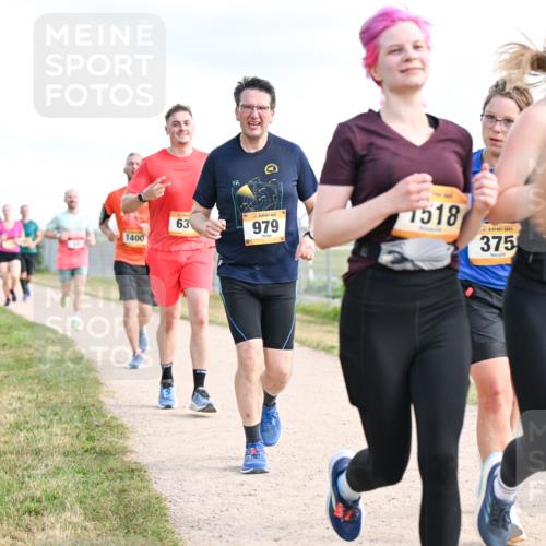 14.09.2025 - Airport Race Dr. Thomas Lammeyer http://msf.ph/oto/8875830 14.09.2025 12:20:38 Laufen 1400, 63, 979, 1518, 375 meine-sportfotos.de