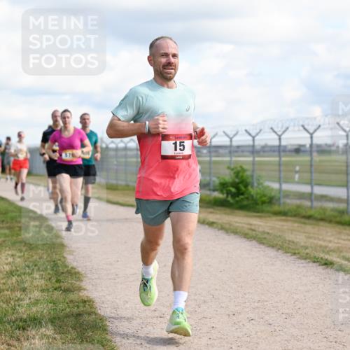 14.09.2025 - Airport Race Dr. Thomas Lammeyer http://msf.ph/oto/8875901 14.09.2025 12:20:43 Laufen 15 meine-sportfotos.de
