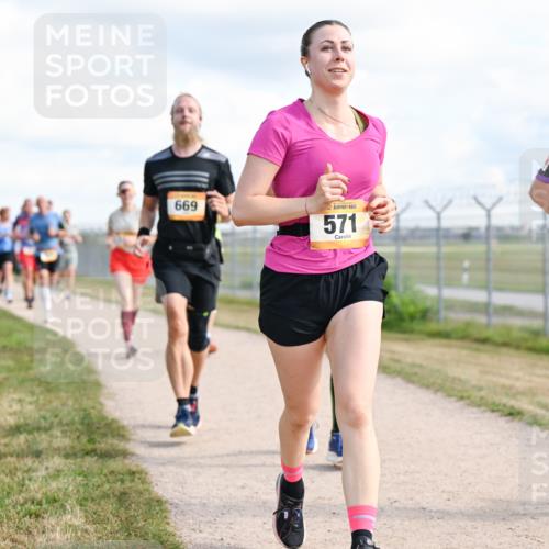 14.09.2025 - Airport Race Dr. Thomas Lammeyer http://msf.ph/oto/8875961 14.09.2025 12:20:46 Laufen 669, 571, 2037 meine-sportfotos.de