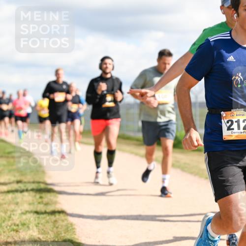 14.09.2025 - Airport Race Dr. Thomas Lammeyer http://msf.ph/oto/8876194 14.09.2025 12:21:00 Laufen 2126 meine-sportfotos.de