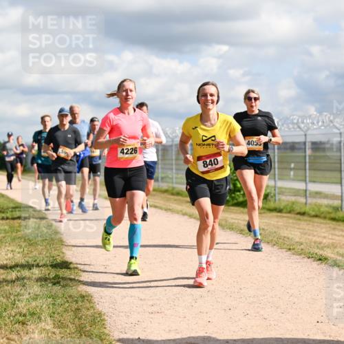 14.09.2025 - Airport Race Dr. Thomas Lammeyer http://msf.ph/oto/8876279 14.09.2025 12:21:05 Laufen 59, 4226, 840, 405 meine-sportfotos.de
