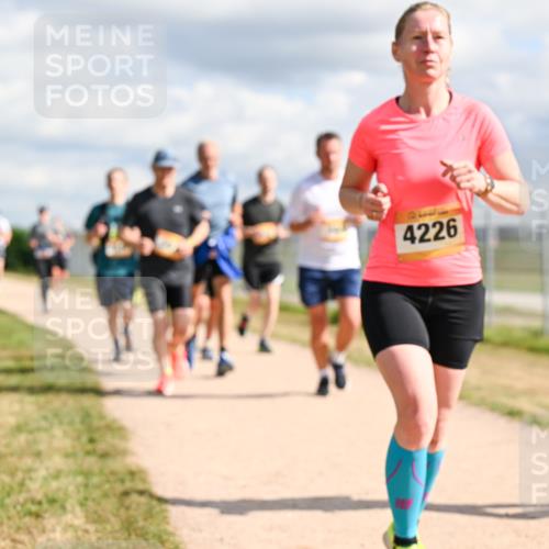 14.09.2025 - Airport Race Dr. Thomas Lammeyer http://msf.ph/oto/8876303 14.09.2025 12:21:07 Laufen 4226 meine-sportfotos.de