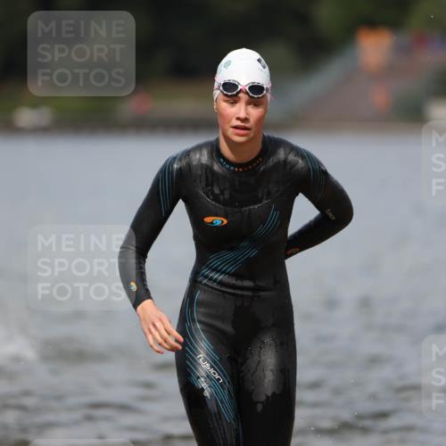 14.09.2025 - Stadtparktriathlon Michael Strokosch http://msf.ph/oto/8876342 14.09.2025 13:16:36 Schwimmen 1578, 1579, 1580, 1616 meine-sportfotos.de