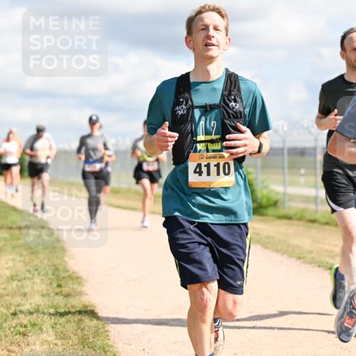 14.09.2025 - Airport Race Dr. Thomas Lammeyer http://msf.ph/oto/8876362 14.09.2025 12:21:10 Laufen 4110, 65 meine-sportfotos.de