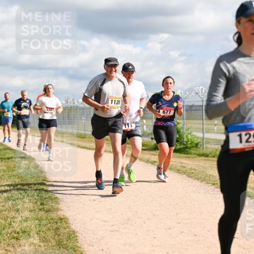 14.09.2025 - Airport Race Dr. Thomas Lammeyer http://msf.ph/oto/8876425 14.09.2025 12:21:14 Laufen 3413, 833, 1120, 111, 677, 129 meine-sportfotos.de