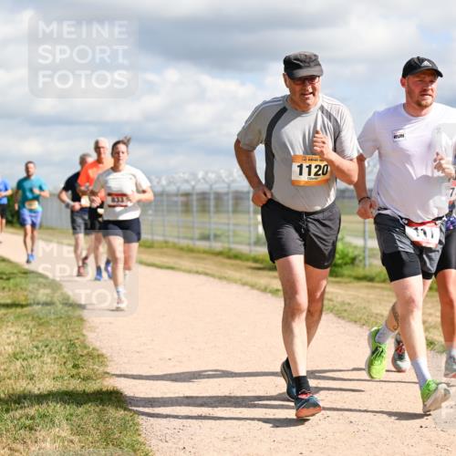 14.09.2025 - Airport Race Dr. Thomas Lammeyer http://msf.ph/oto/8876446 14.09.2025 12:21:15 Laufen 833, 1120 meine-sportfotos.de