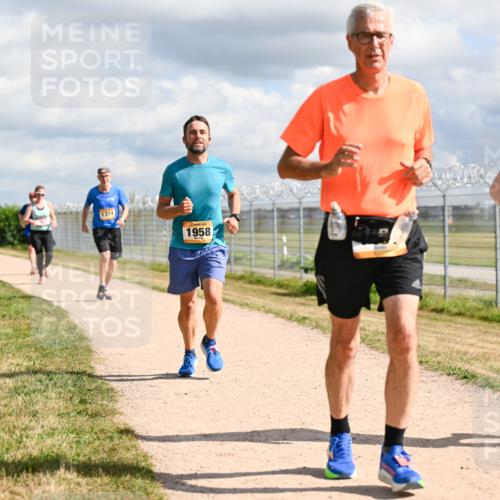 14.09.2025 - Airport Race Dr. Thomas Lammeyer http://msf.ph/oto/8876520 14.09.2025 12:21:20 Laufen 1374, 1958, 986 meine-sportfotos.de