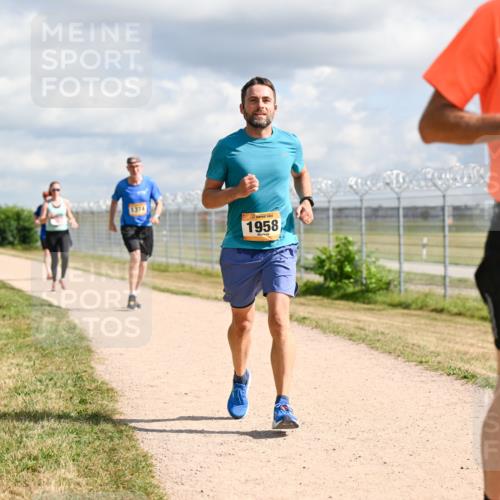 14.09.2025 - Airport Race Dr. Thomas Lammeyer http://msf.ph/oto/8876531 14.09.2025 12:21:20 Laufen 1958 meine-sportfotos.de