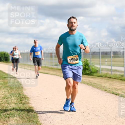14.09.2025 - Airport Race Dr. Thomas Lammeyer http://msf.ph/oto/8876537 14.09.2025 12:21:21 Laufen 1374, 1958 meine-sportfotos.de