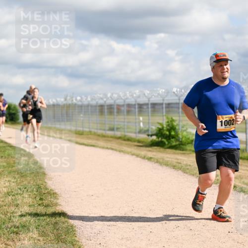 14.09.2025 - Airport Race Dr. Thomas Lammeyer http://msf.ph/oto/8876622 14.09.2025 12:21:27 Laufen 73, 1002 meine-sportfotos.de