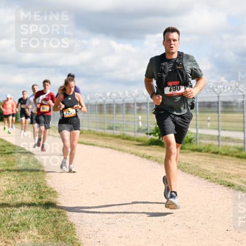 14.09.2025 - Airport Race Dr. Thomas Lammeyer http://msf.ph/oto/8876684 14.09.2025 12:21:34 Laufen 1720, 790 meine-sportfotos.de
