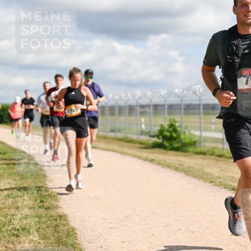 14.09.2025 - Airport Race Dr. Thomas Lammeyer http://msf.ph/oto/8876703 14.09.2025 12:21:35 Laufen 790 meine-sportfotos.de