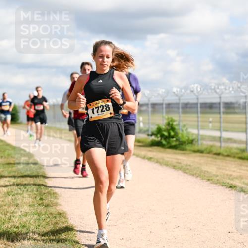 14.09.2025 - Airport Race Dr. Thomas Lammeyer http://msf.ph/oto/8876725 14.09.2025 12:21:36 Laufen 1728 meine-sportfotos.de