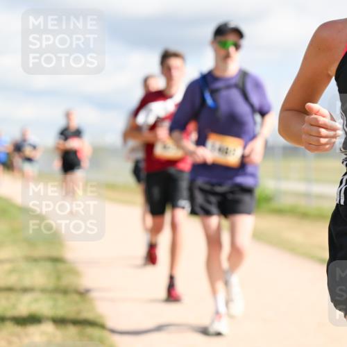 14.09.2025 - Airport Race Dr. Thomas Lammeyer http://msf.ph/oto/8876747 14.09.2025 12:21:37 Laufen 42, 1728 meine-sportfotos.de