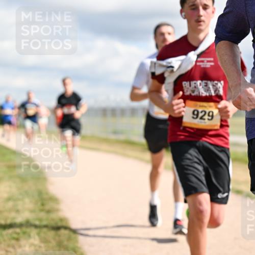 14.09.2025 - Airport Race Dr. Thomas Lammeyer http://msf.ph/oto/8876762 14.09.2025 12:21:38 Laufen 929, 42, 148 meine-sportfotos.de
