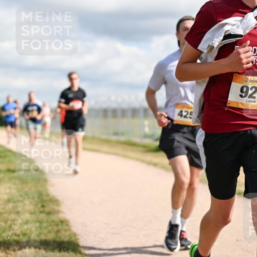 14.09.2025 - Airport Race Dr. Thomas Lammeyer http://msf.ph/oto/8876769 14.09.2025 12:21:39 Laufen 425, 24, 0, 929 meine-sportfotos.de