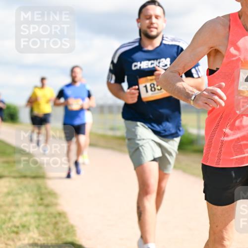 14.09.2025 - Airport Race Dr. Thomas Lammeyer http://msf.ph/oto/8876863 14.09.2025 12:21:44 Laufen 185, 4242 meine-sportfotos.de