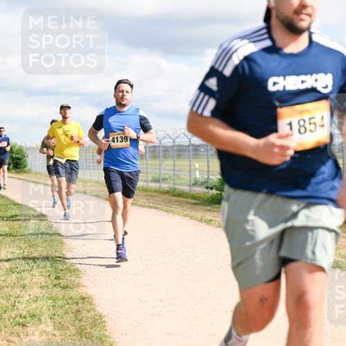 14.09.2025 - Airport Race Dr. Thomas Lammeyer http://msf.ph/oto/8876866 14.09.2025 12:21:45 Laufen 4139, 1854 meine-sportfotos.de