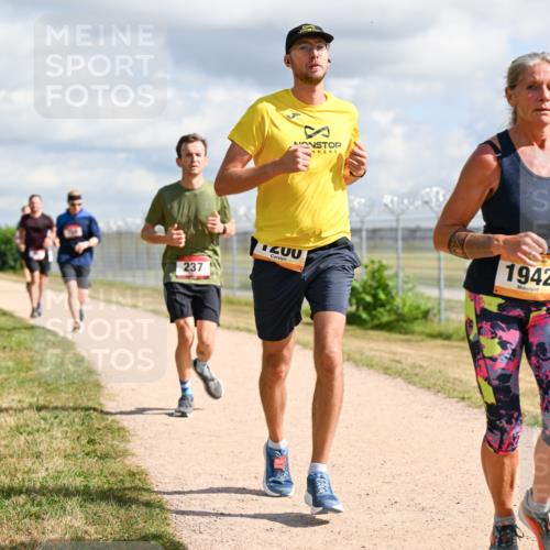 14.09.2025 - Airport Race Dr. Thomas Lammeyer http://msf.ph/oto/8876898 14.09.2025 12:21:48 Laufen 237, 1200, 1942 meine-sportfotos.de