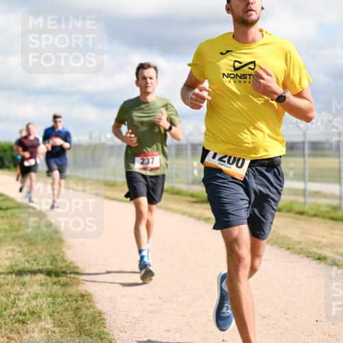 14.09.2025 - Airport Race Dr. Thomas Lammeyer http://msf.ph/oto/8876902 14.09.2025 12:21:49 Laufen 237, 1200 meine-sportfotos.de