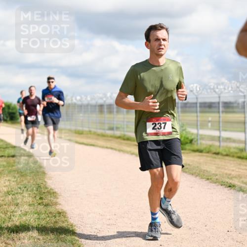 14.09.2025 - Airport Race Dr. Thomas Lammeyer http://msf.ph/oto/8876906 14.09.2025 12:21:50 Laufen 237 meine-sportfotos.de