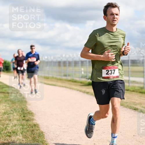 14.09.2025 - Airport Race Dr. Thomas Lammeyer http://msf.ph/oto/8876908 14.09.2025 12:21:50 Laufen 237 meine-sportfotos.de
