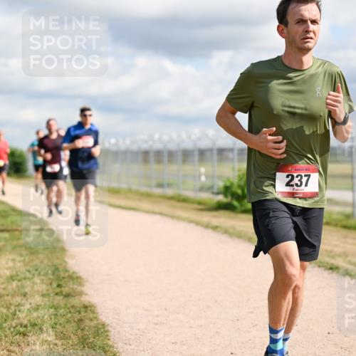 14.09.2025 - Airport Race Dr. Thomas Lammeyer http://msf.ph/oto/8876909 14.09.2025 12:21:50 Laufen 237 meine-sportfotos.de