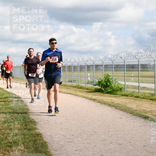 14.09.2025 - Airport Race Dr. Thomas Lammeyer http://msf.ph/oto/8876914 14.09.2025 12:21:52 Laufen 259, 758 meine-sportfotos.de