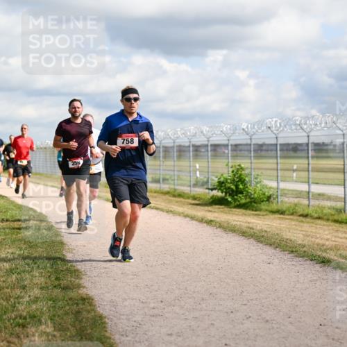 14.09.2025 - Airport Race Dr. Thomas Lammeyer http://msf.ph/oto/8876916 14.09.2025 12:21:52 Laufen 259, 758 meine-sportfotos.de