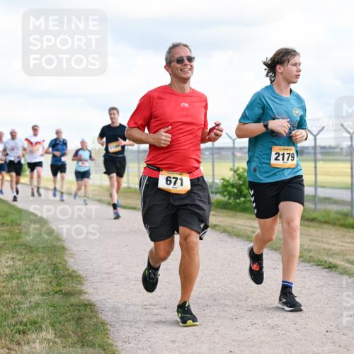 14.09.2025 - Airport Race Dr. Thomas Lammeyer http://msf.ph/oto/8876956 14.09.2025 12:21:58 Laufen 671, 2179 meine-sportfotos.de