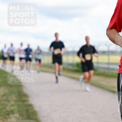 14.09.2025 - Airport Race Dr. Thomas Lammeyer http://msf.ph/oto/8876965 14.09.2025 12:22:00 Laufen 67 meine-sportfotos.de
