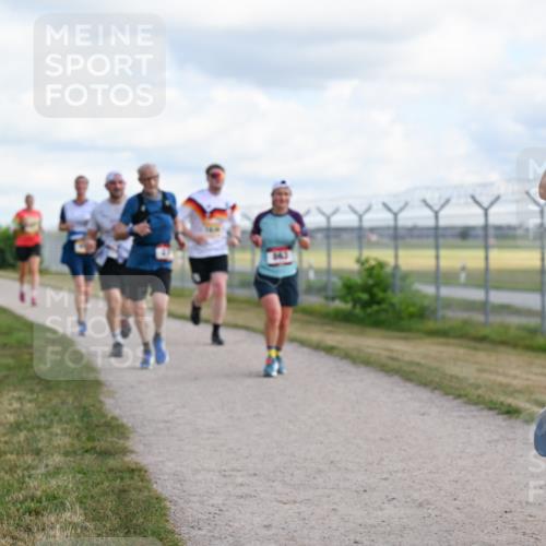 14.09.2025 - Airport Race Dr. Thomas Lammeyer http://msf.ph/oto/8876982 14.09.2025 12:22:02 Laufen 1100 meine-sportfotos.de