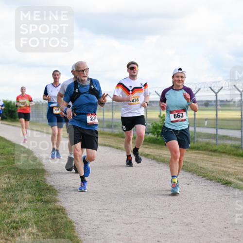 14.09.2025 - Airport Race Dr. Thomas Lammeyer http://msf.ph/oto/8876989 14.09.2025 12:22:03 Laufen 65, 239, 15, 836, 863 meine-sportfotos.de