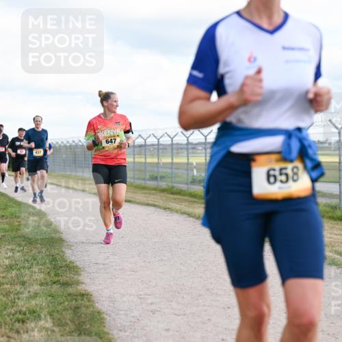 14.09.2025 - Airport Race Dr. Thomas Lammeyer http://msf.ph/oto/8877016 14.09.2025 12:22:07 Laufen 413, 64, 437, 647, 658 meine-sportfotos.de