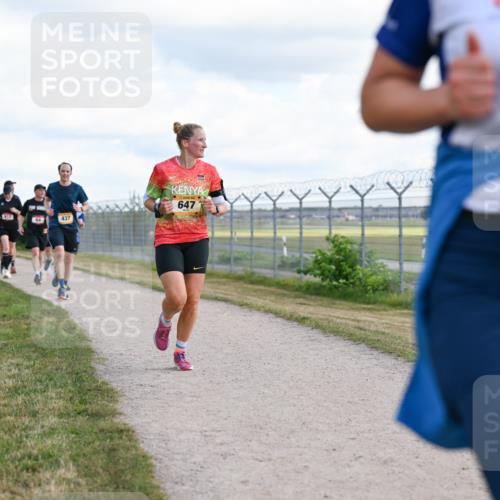14.09.2025 - Airport Race Dr. Thomas Lammeyer http://msf.ph/oto/8877019 14.09.2025 12:22:08 Laufen 413, 64, 437, 647, 658 meine-sportfotos.de