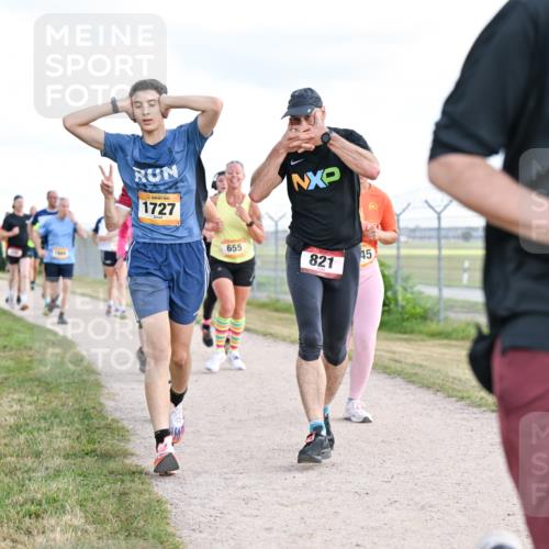 14.09.2025 - Airport Race Dr. Thomas Lammeyer http://msf.ph/oto/8877078 14.09.2025 12:22:18 Laufen 1727, 655, 821, 45, 2141 meine-sportfotos.de